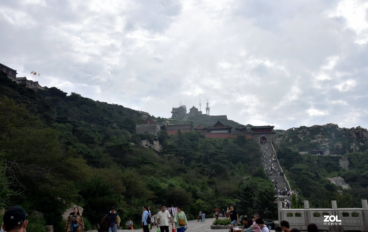 岱顶天街---玉皇顶    一路风光