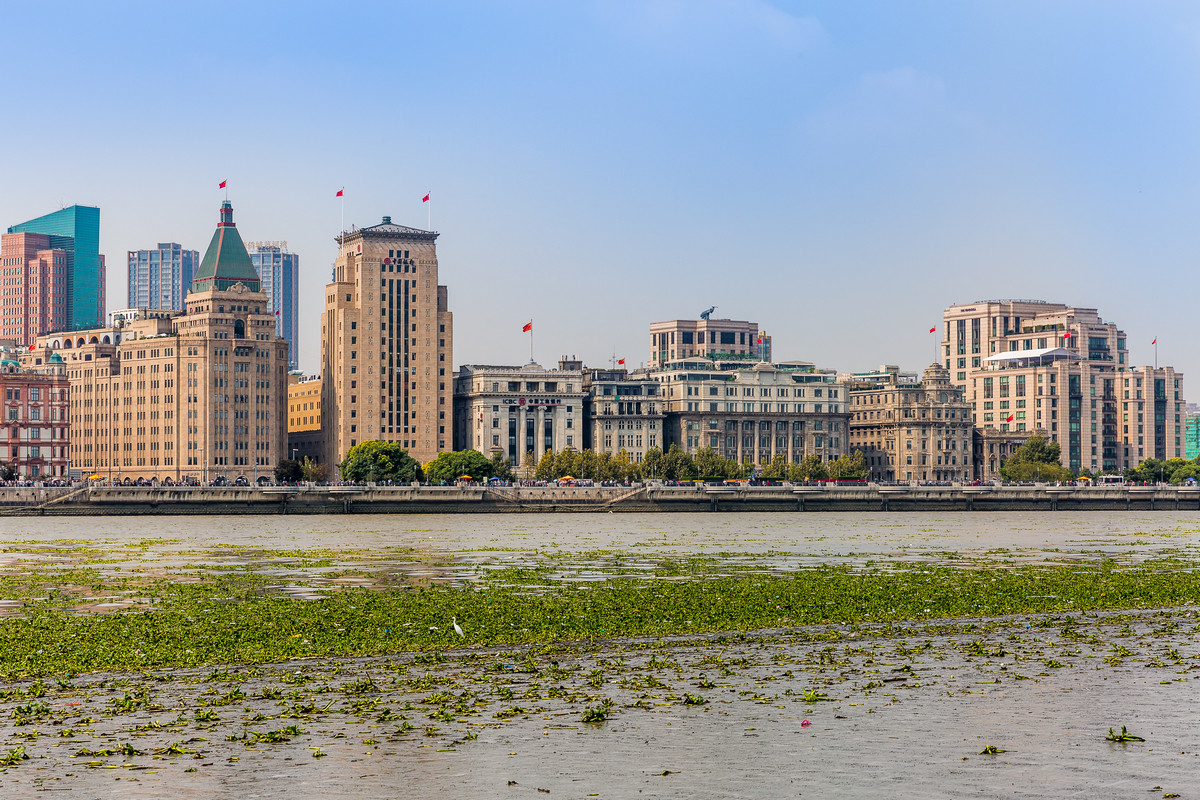 上海陆家嘴看外滩