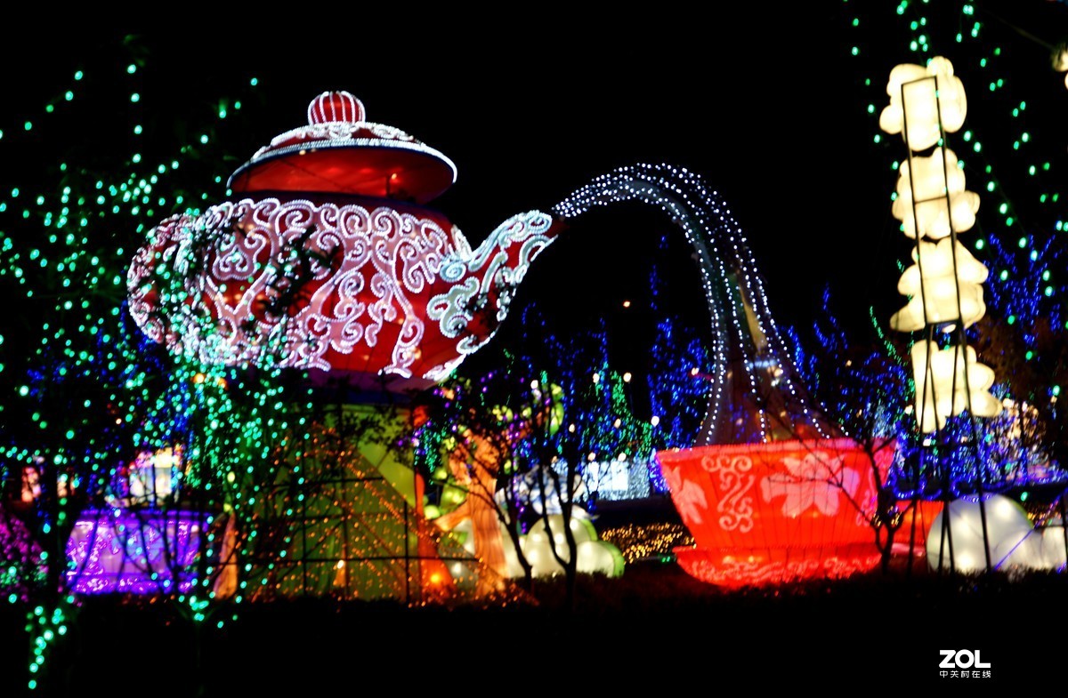 浮梁歙州，万国来求一一陶瓷灯会