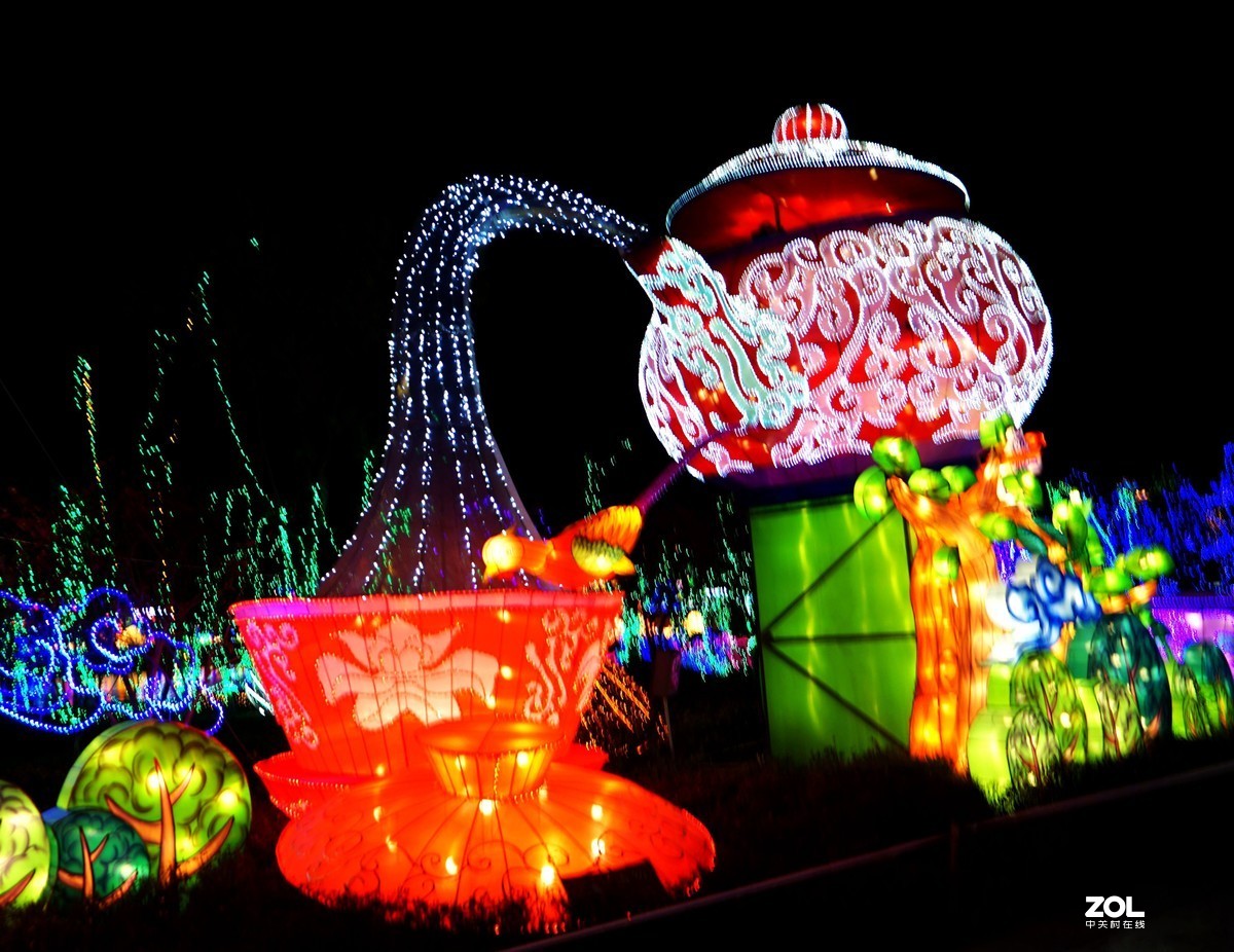 浮梁歙州，万国来求一一陶瓷灯会