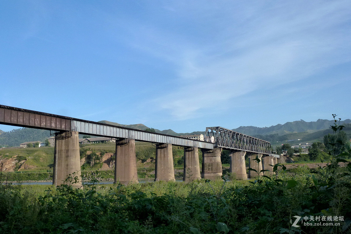 吉林集安鸭绿江国境铁路大桥