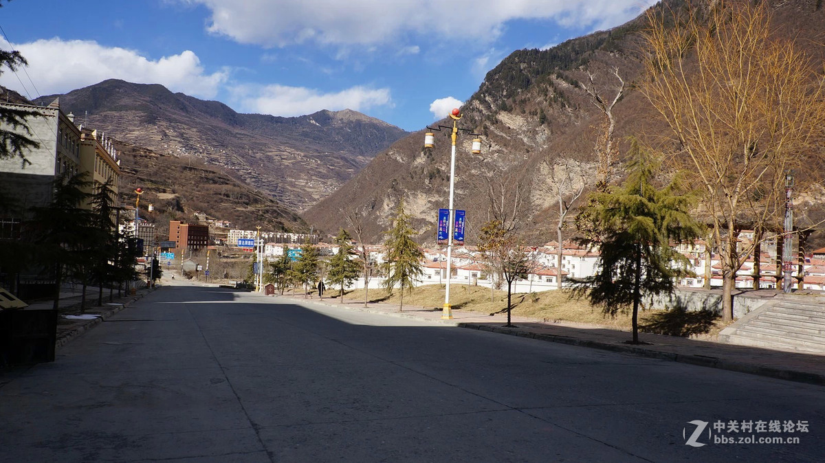 东方的因特拉肯