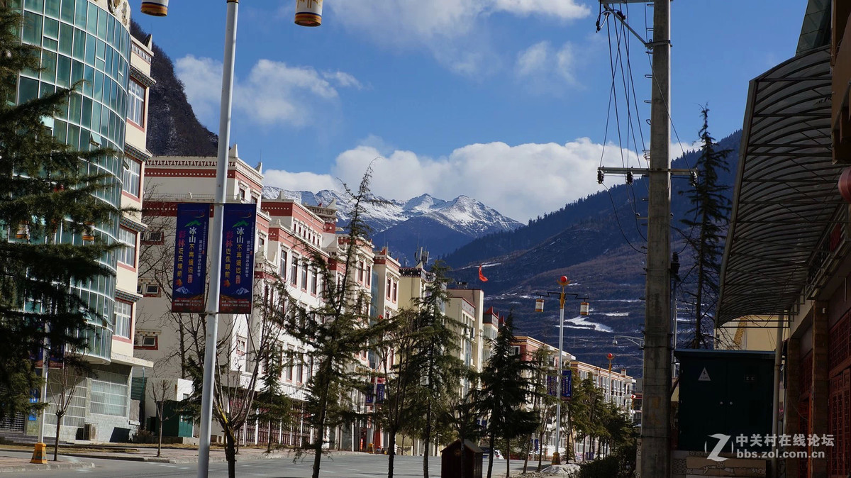 东方的因特拉肯