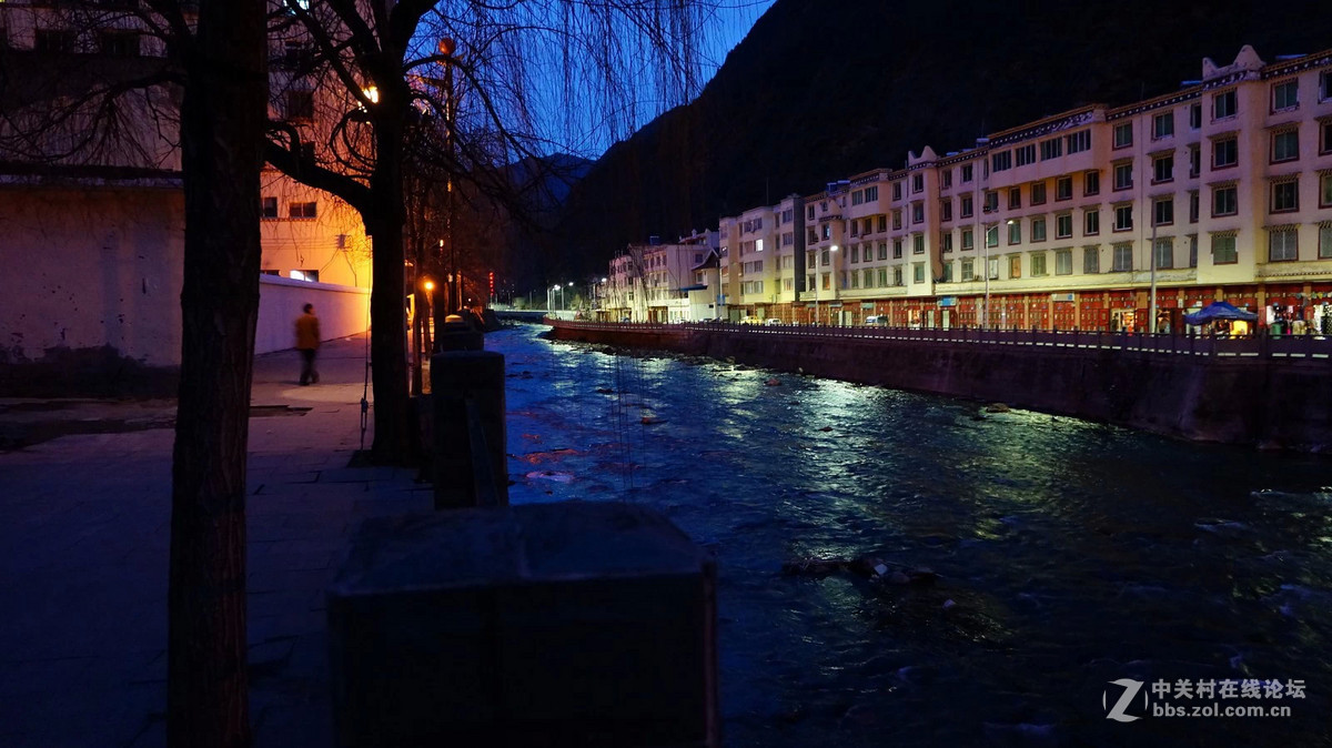 东方的因特拉肯