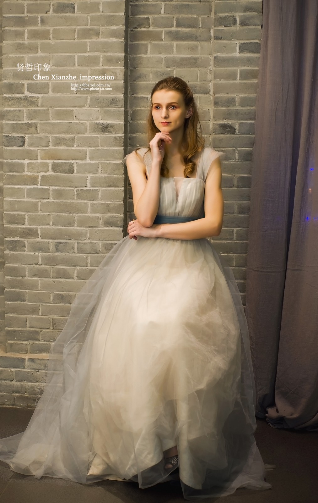 蔡司50mm手动抓拍习作之--【 台 前 幕 后 】