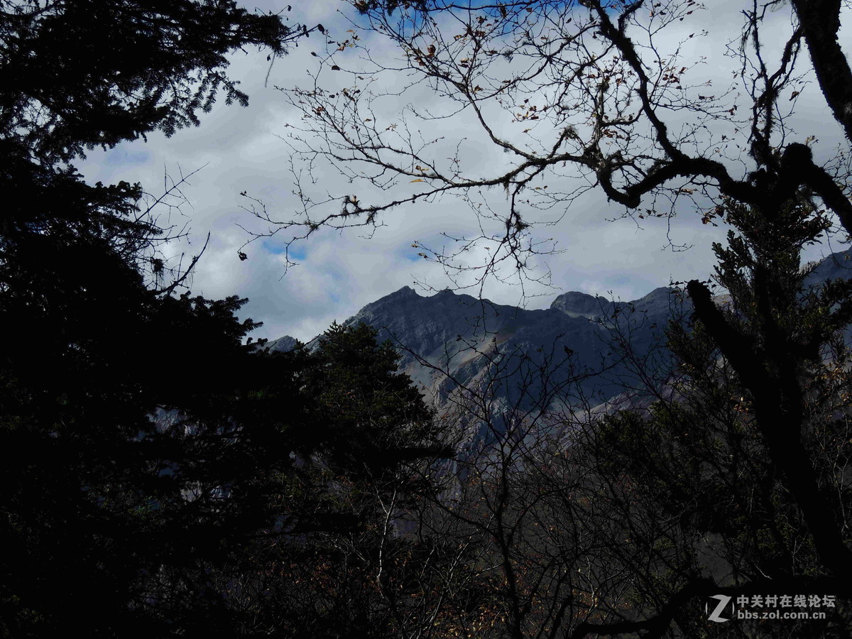 十月九寨沟之山