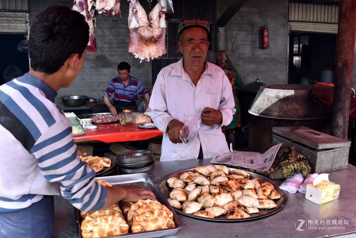 周日逛巴扎去抓拍，原汁原味的民族特色！