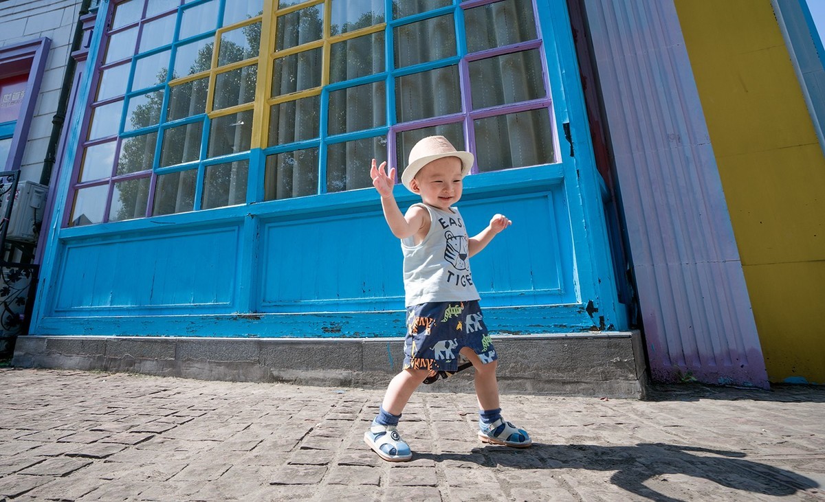 携新拍亲子照一组拜见好友 淮上秋山  祝国庆快乐