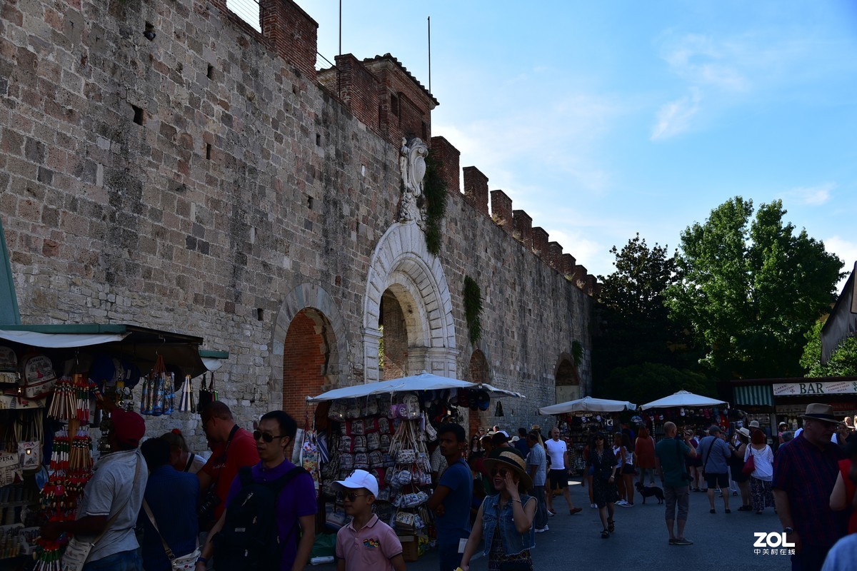 比萨斜塔【 续】