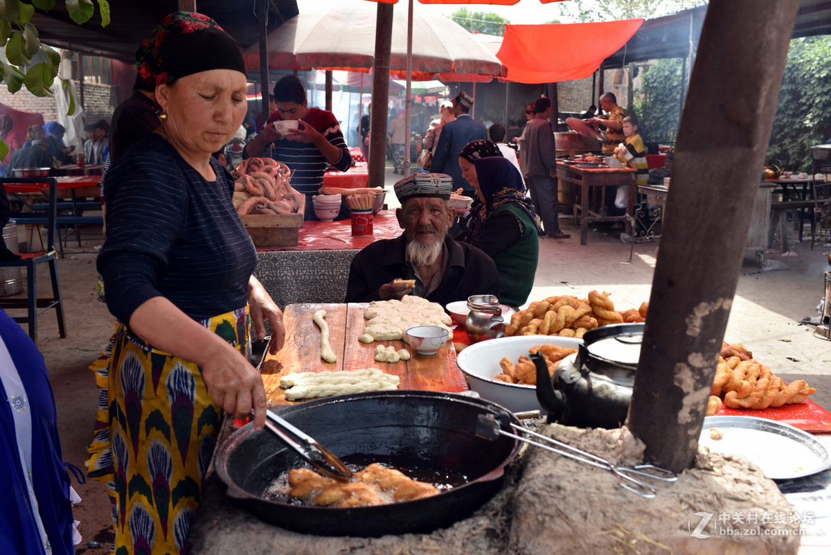 周日逛巴扎去抓拍，原汁原味的民族特色！