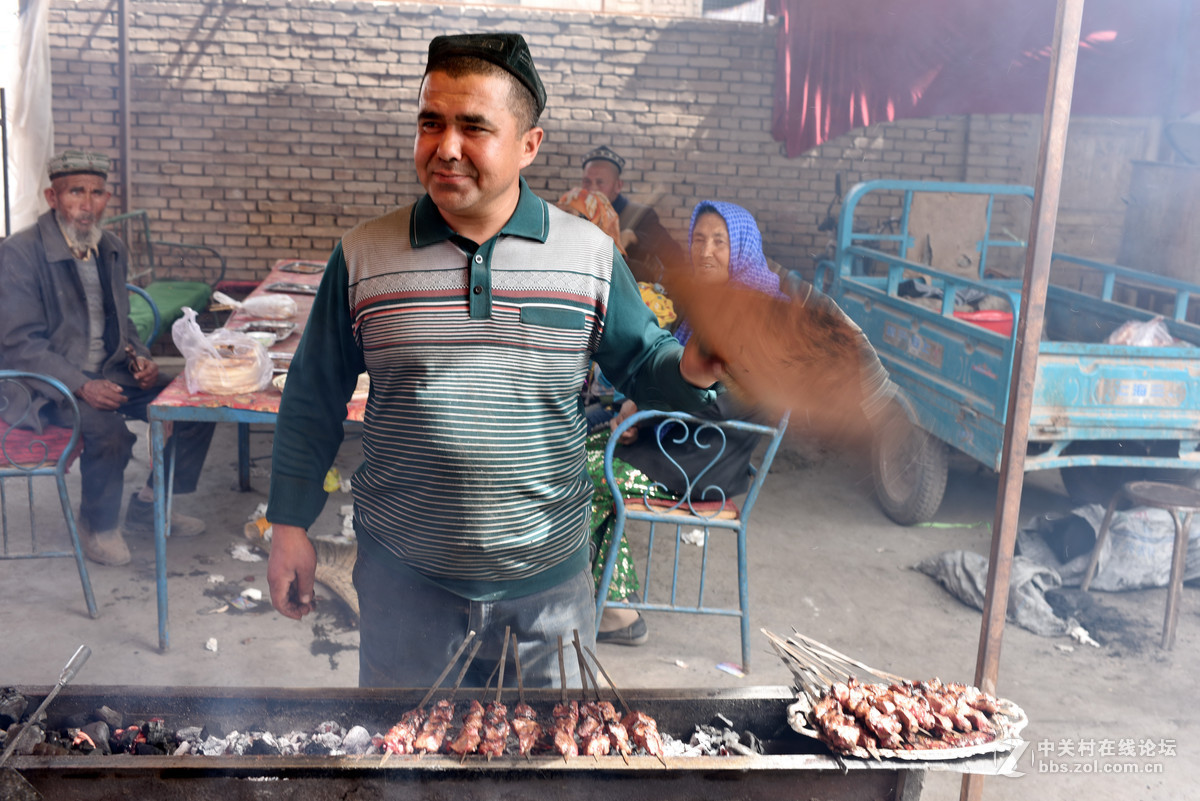 周日逛巴扎去抓拍，原汁原味的民族特色！