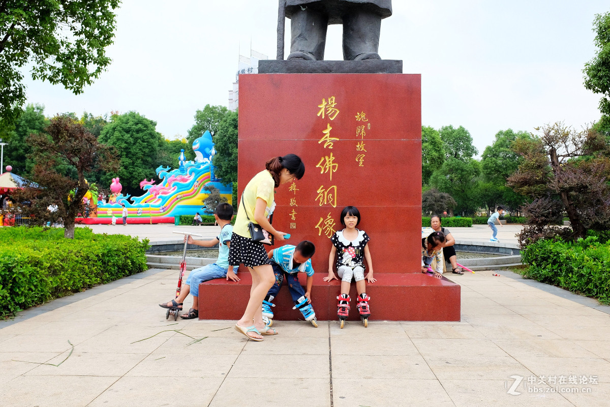 玩几片抓拍与盲拍的片片