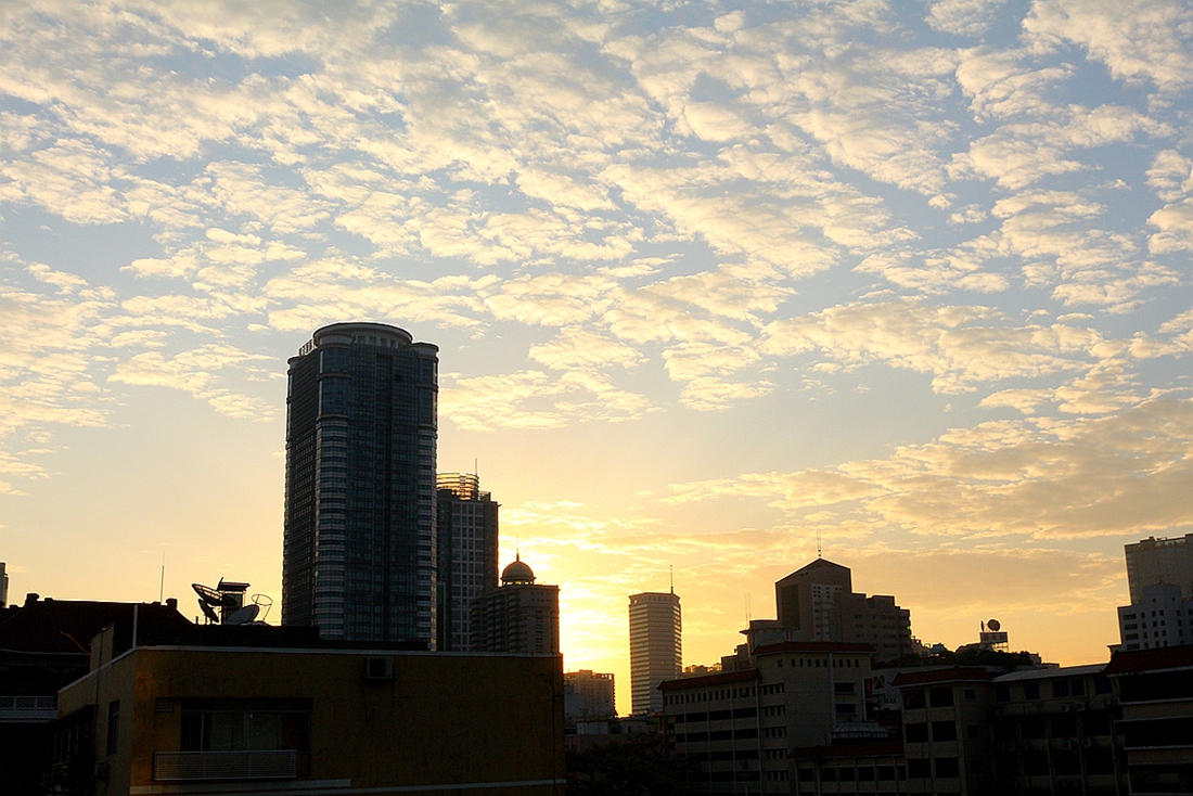 佳能650D+18/55+小小白随拍（手执拍摄）