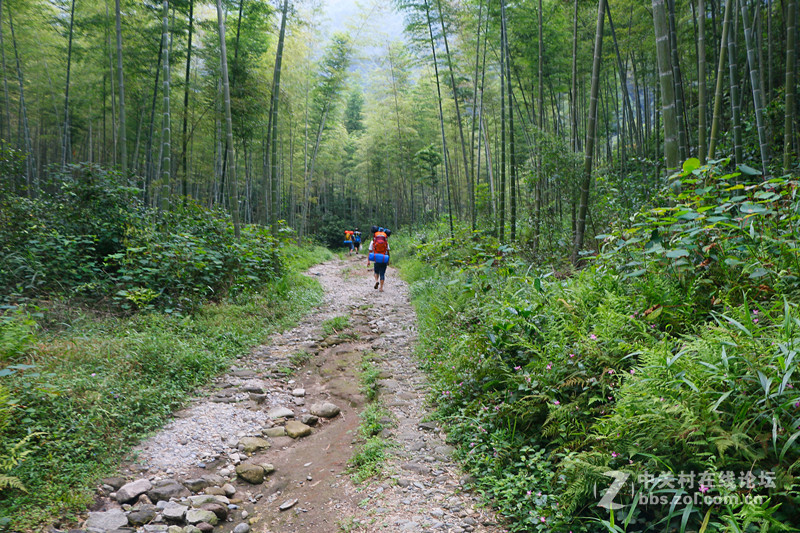 桂林雷公岩，红色之旅