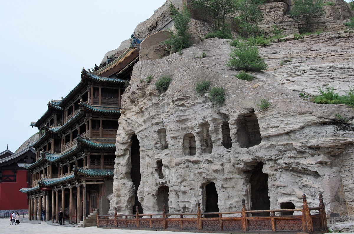 游云岗石窟