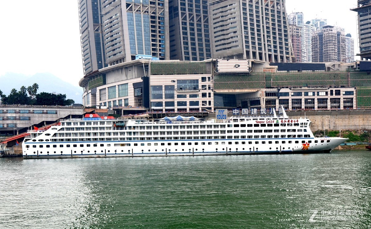 大年初四乘坐重庆弹子石朝天门轮渡