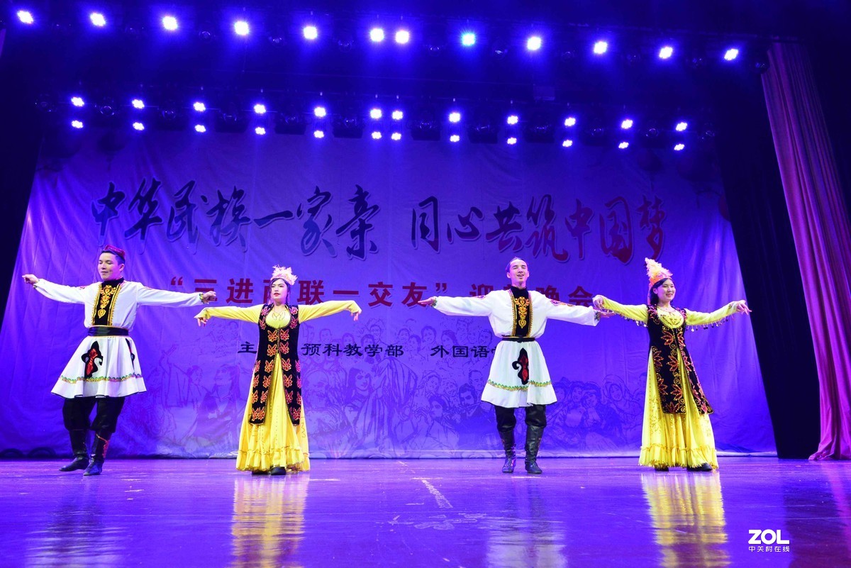 2019民族团结迎新晚会（三）