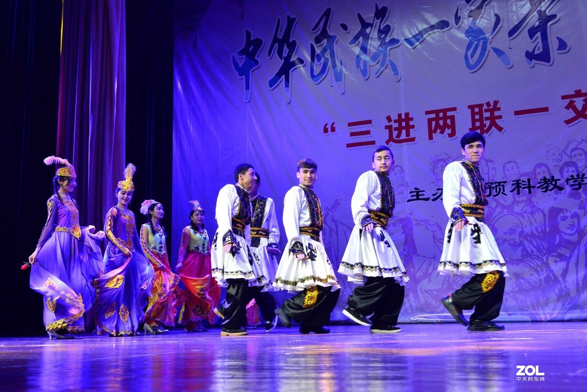 2019民族团结迎新晚会（三）