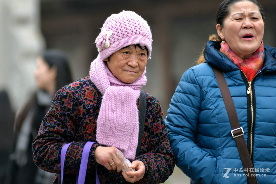 新入了一个80-200镜头，试拍了几张，请各位前辈批评指正。