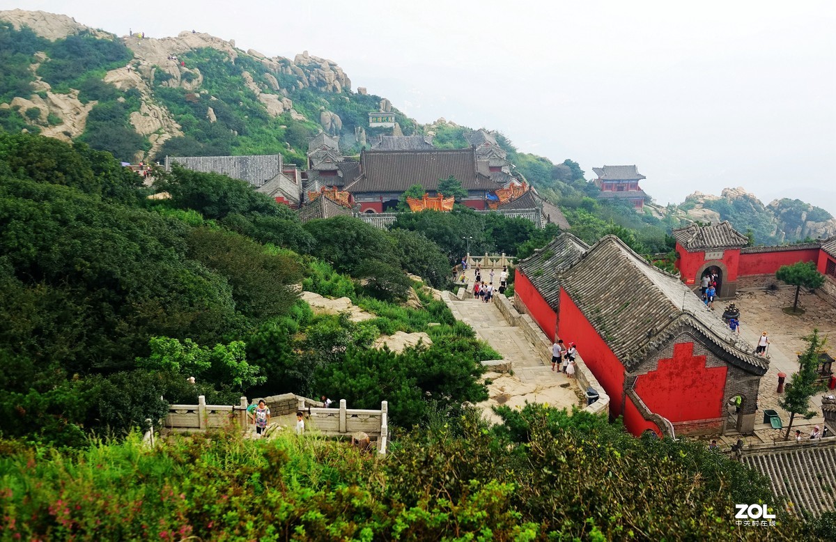 爬泰山《4》