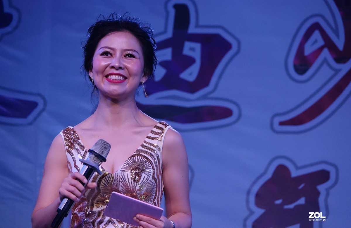 儿童东方舞表演