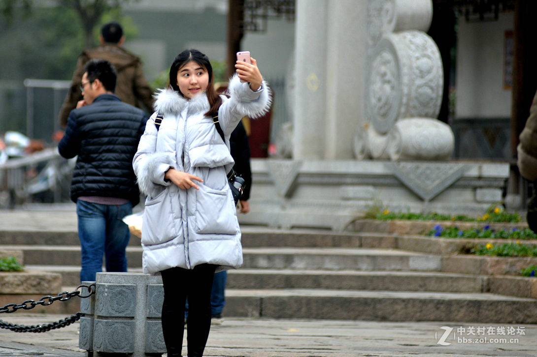 新入了一个80-200镜头，试拍了几张，请各位前辈批评指正。