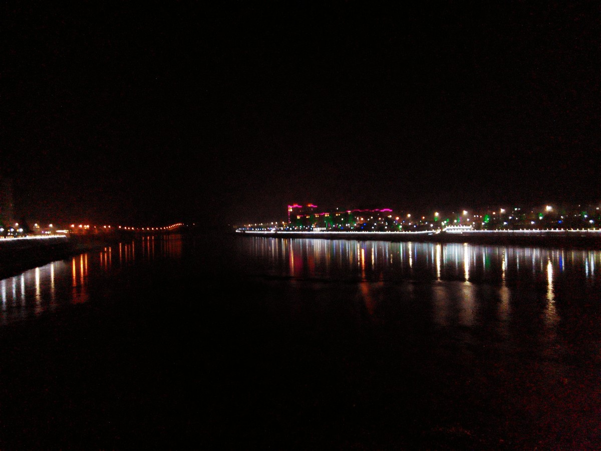 桐庐县域副中心——分水小城市的夜景