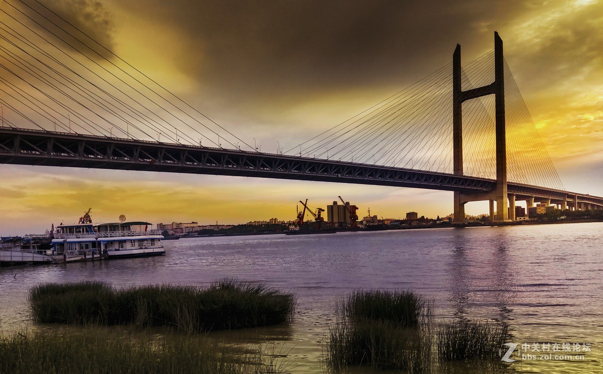 黄昏 没有灰暗只有快乐