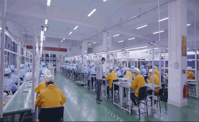 电动牙刷做自己的口腔护理师