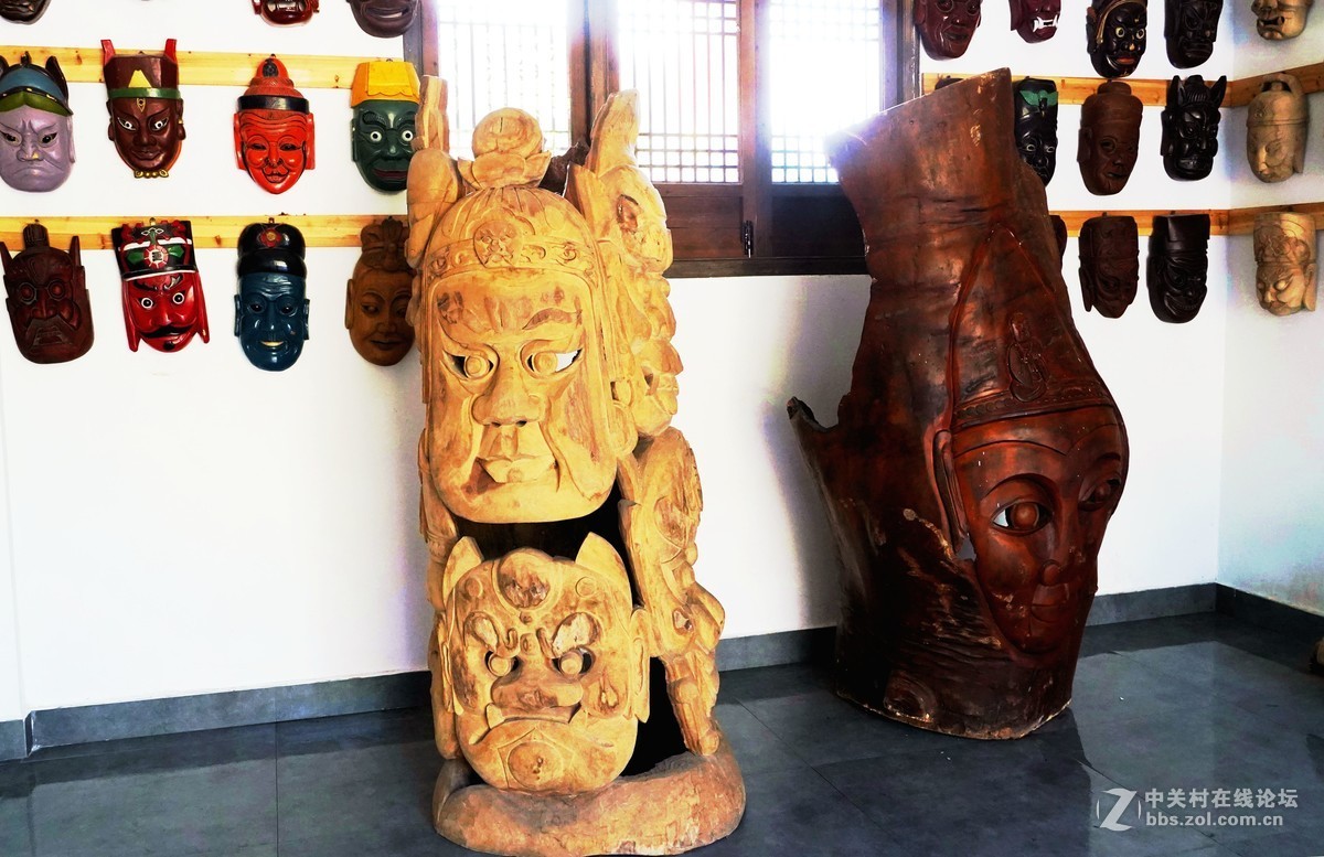 傩面具展室