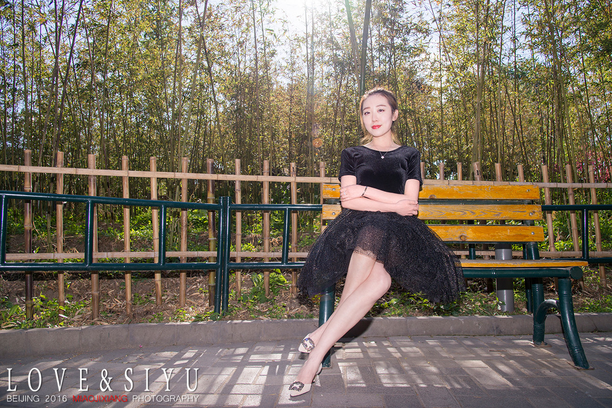 携人像作品贺好友“ 晚之秋”担任佳能5Ds R星空(中国)版主 紫竹院轩轩~【8P】