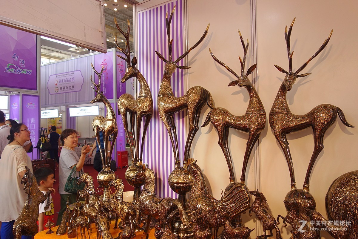 逛逛中东欧博览会