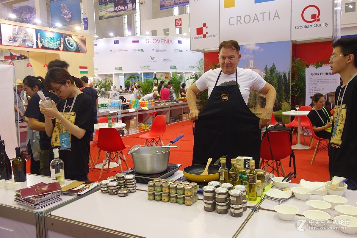 逛逛中东欧博览会