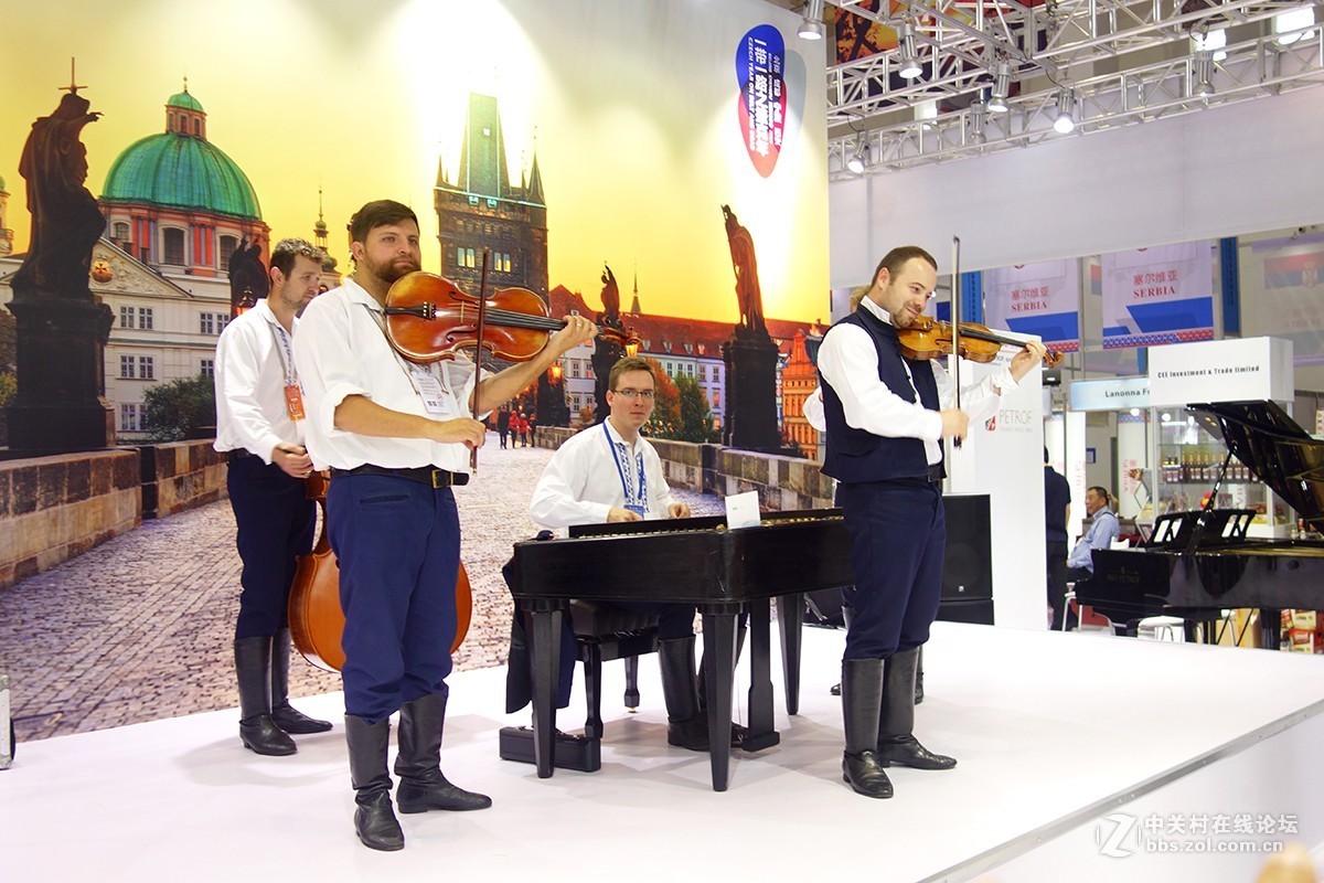 逛逛中东欧博览会