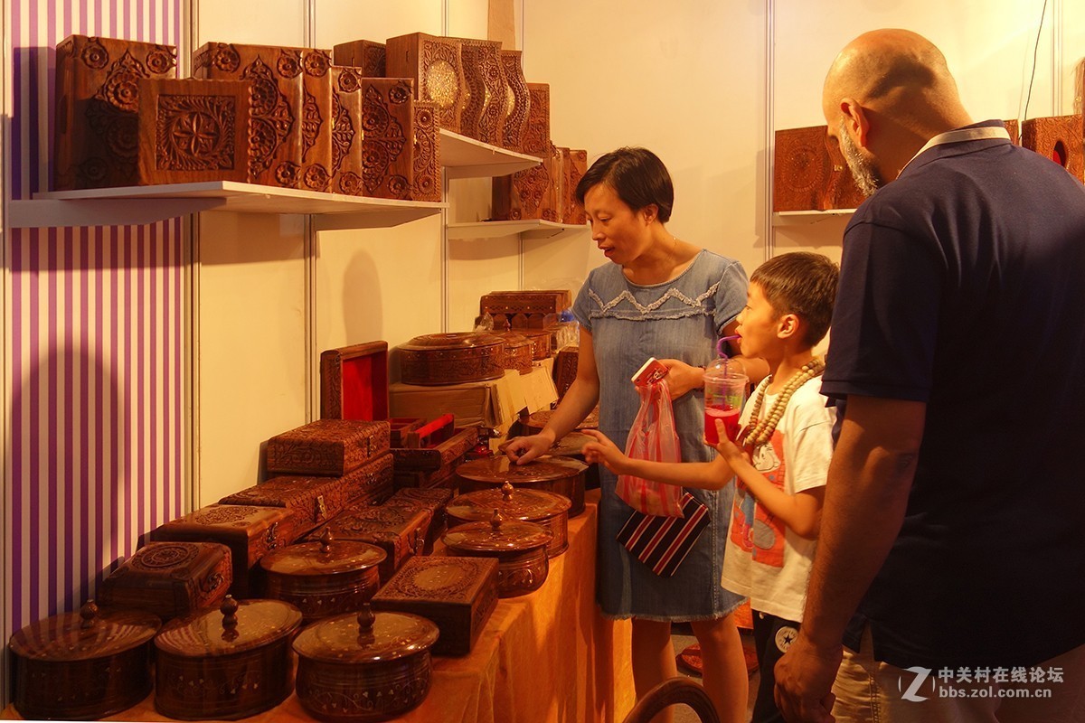 逛逛中东欧博览会