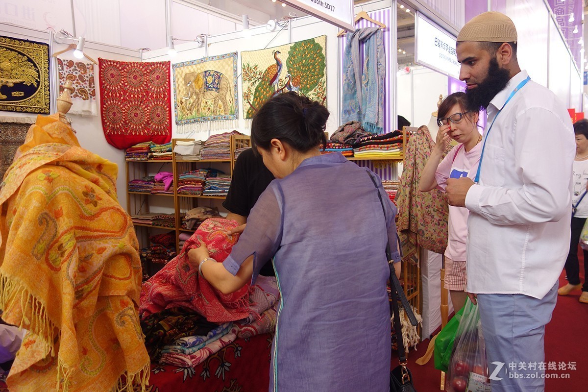 逛逛中东欧博览会