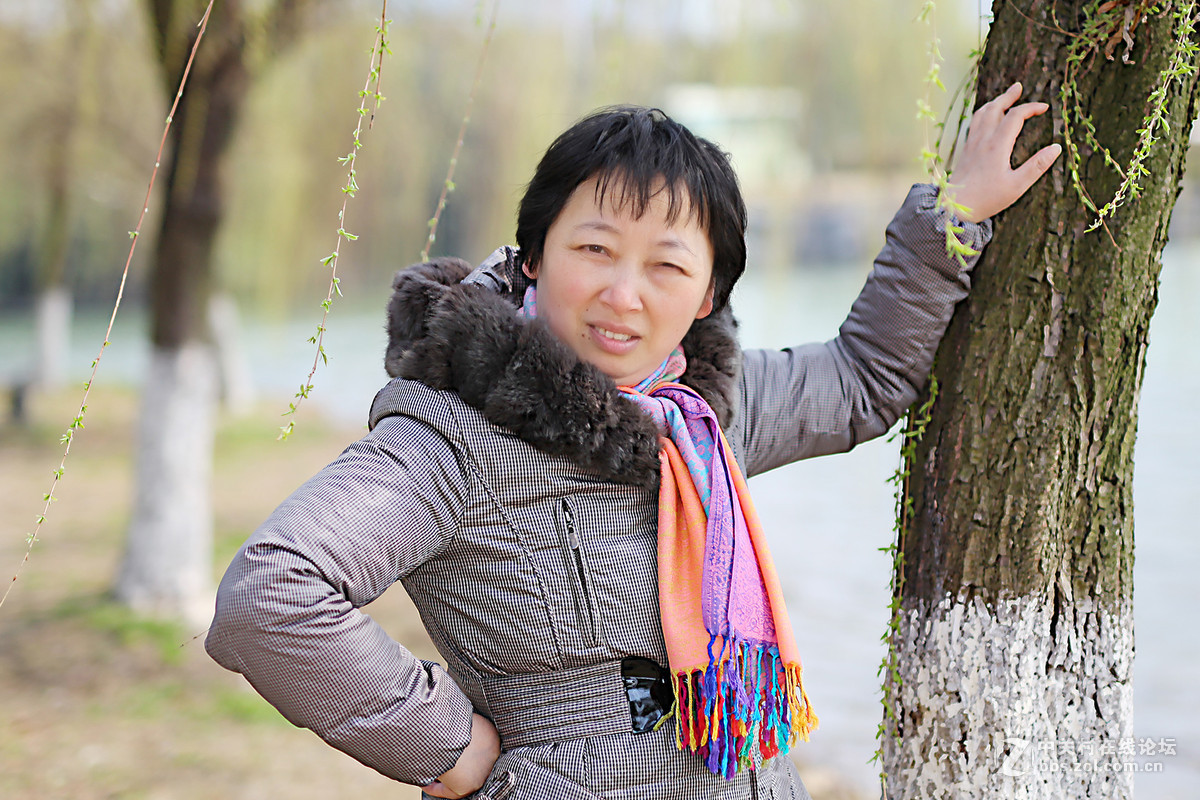 周末为50岁老妻随手拍几张，