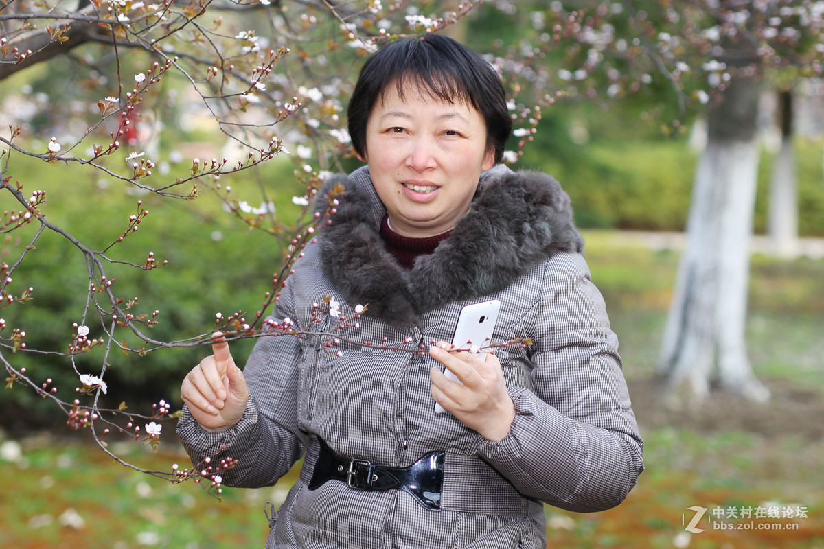 周末为50岁老妻随手拍几张，