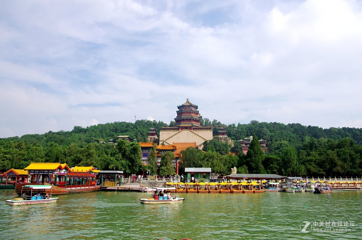 北京到此一游照片，夏末拍的，挑了些发出了，请大师们指点一下，器材K5 16-45 DA40