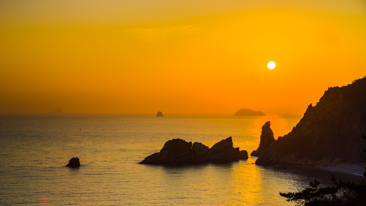 半壁落海日（北大桥落日）