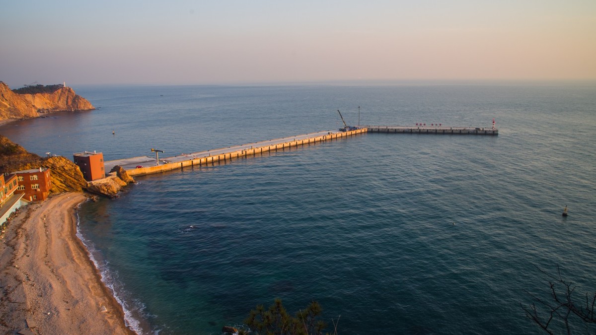 半壁落海日（北大桥落日）
