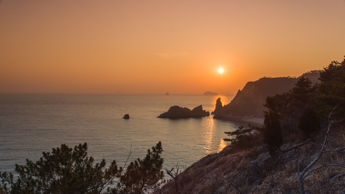 半壁落海日（北大桥落日）