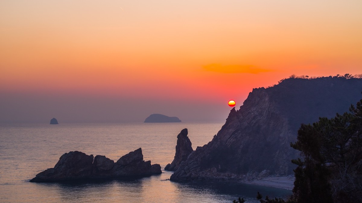 半壁落海日（北大桥落日）