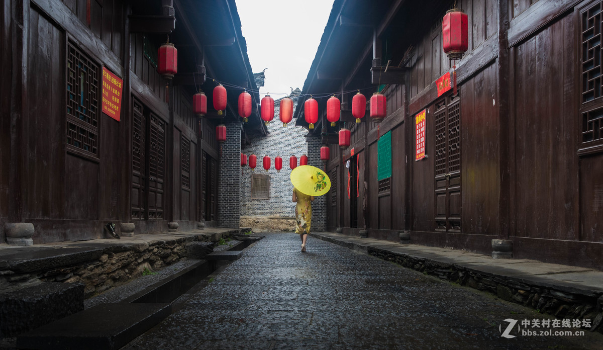 沾衣不湿杏花雨、吹面不寒杨柳风。