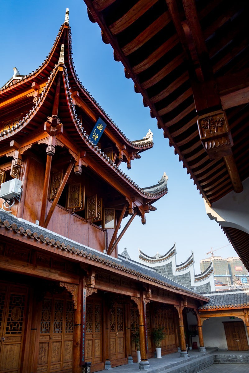 重建后的褚公祠