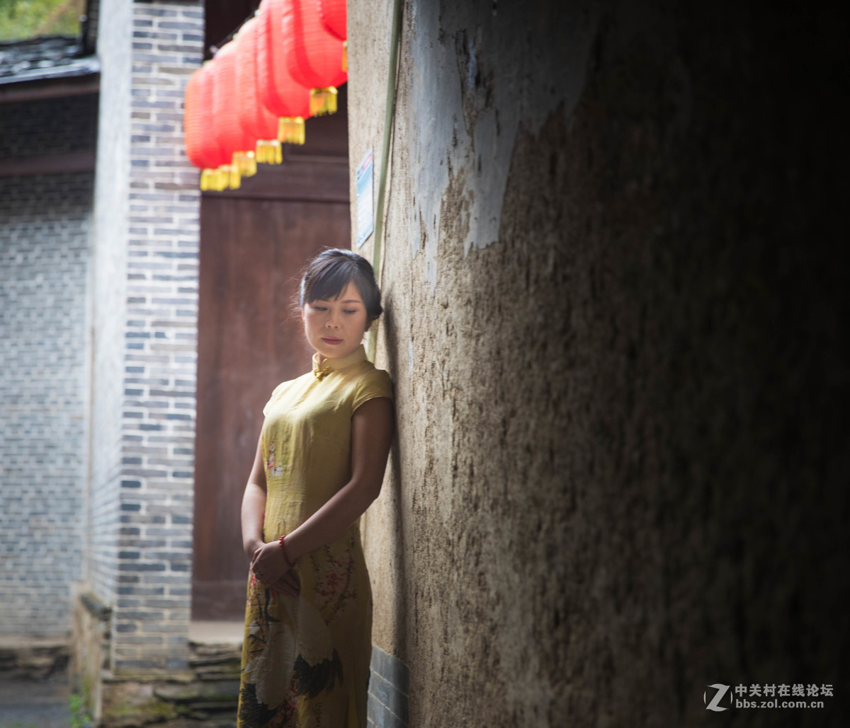 沾衣不湿杏花雨、吹面不寒杨柳风。