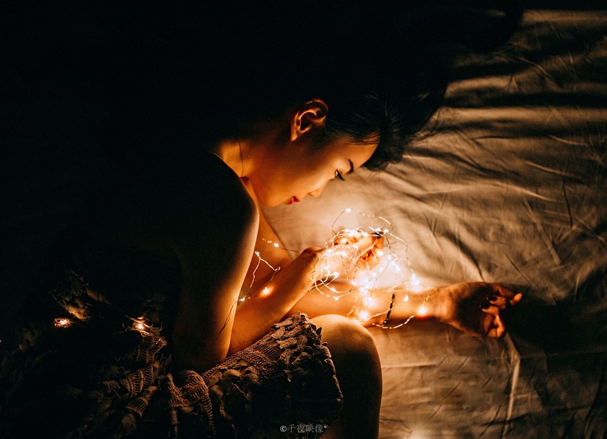 【黑夜中的温暖】