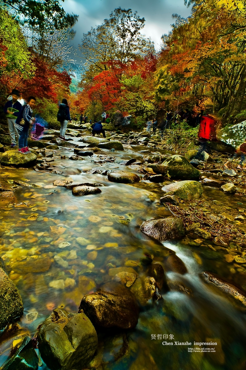 【秋意浓】-- 卡尔·蔡司Carl Zeiss Distagon T* 21mm f/2.8 ZF 2 的慢门表现！！