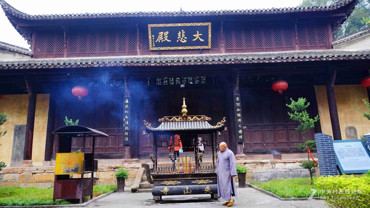 虔誠石門夾山寺