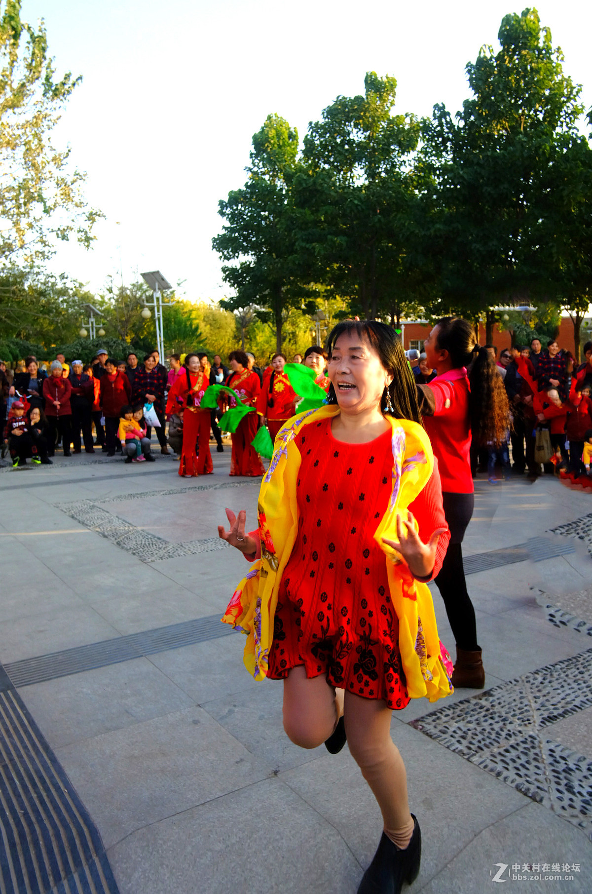 老年艺术演出。。。。。。。。。。